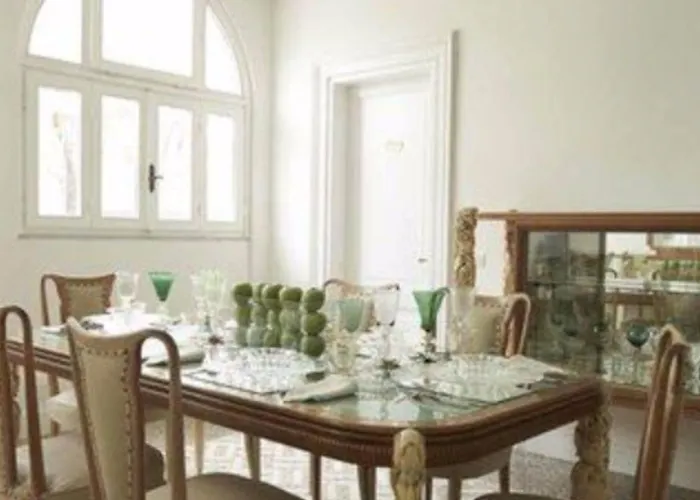 Laetitia Guest house 4*