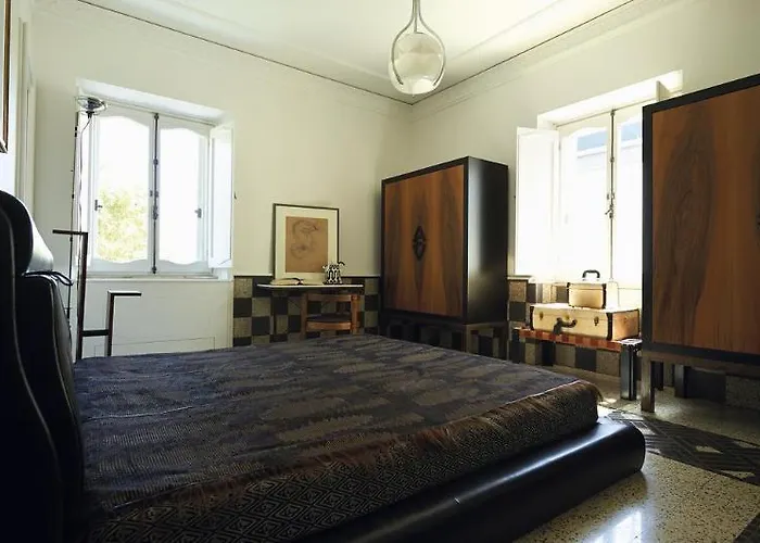 Laetitia Πανσιόν 4*